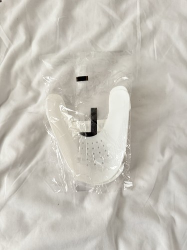 Shoe shield crease - shield,